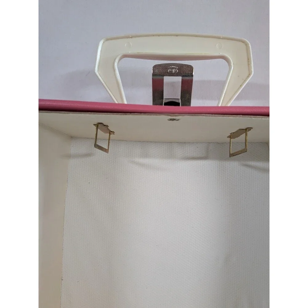 Vintage Pink Tara Toy Corp Deluxe Fashion Doll Case 17x12